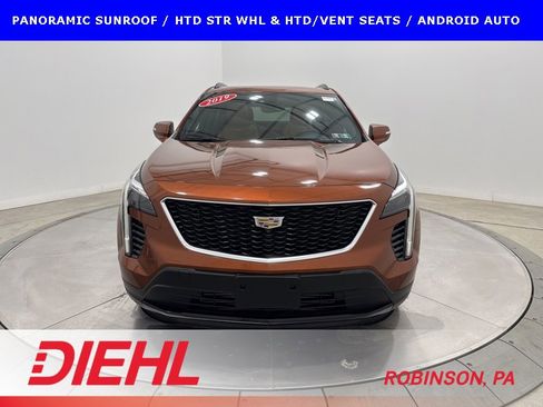 Used 2019 Cadillac XT4 Sport image 2
