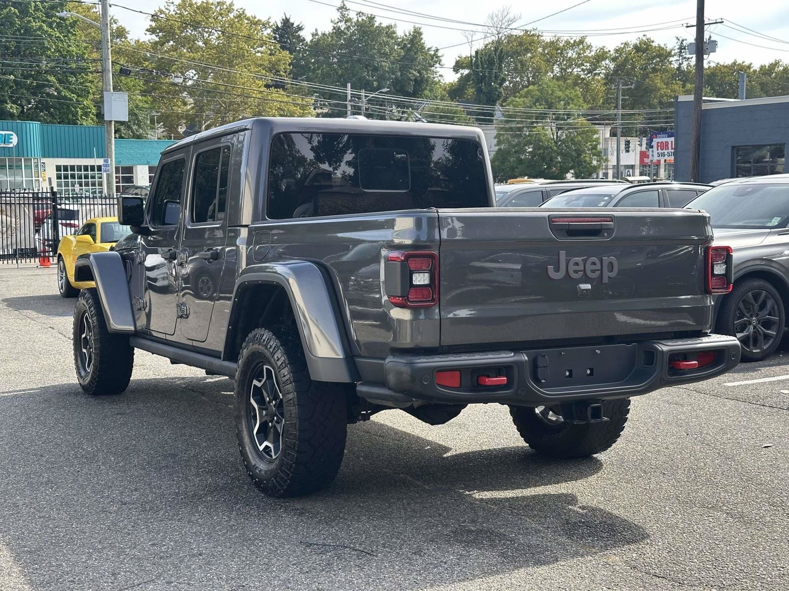 Used 2021 Jeep Gladiator Rubicon AWD/4WD image 5