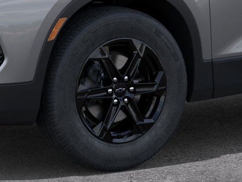 New 2026 Chevrolet Blazer LT w/ Sound & Technology Package AWD/4WD image 9