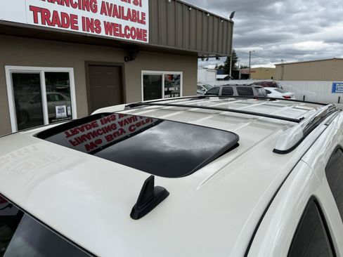Used 2013 GMC Yukon Denali AWD/4WD image 10