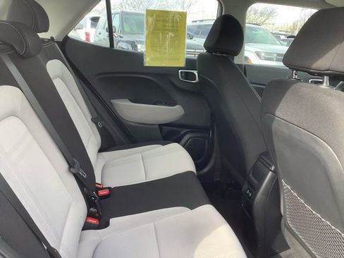 Certified 2026 Hyundai Venue SEL image 23