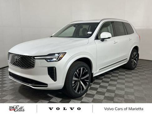 Used 2026 Volvo XC90 B5 Core w/ Protection Package image 4