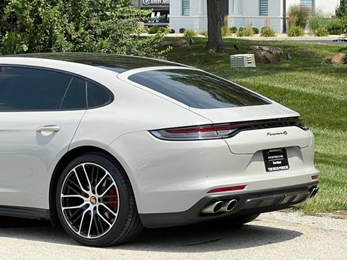 Certified 2023 Porsche Panamera 4S Executive AWD/4WD image 10