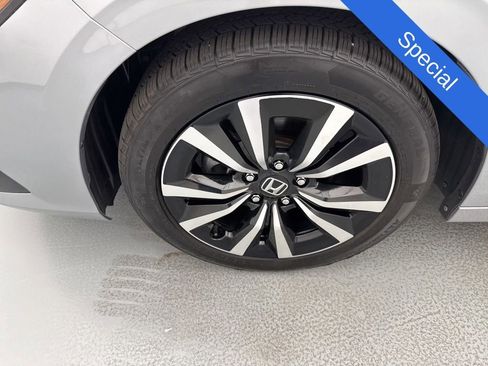 Used 2022 Honda Civic EX-L image 4