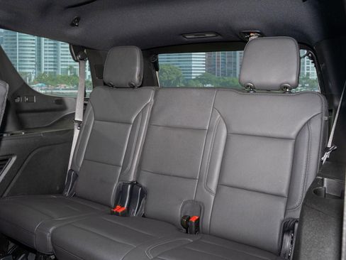 Used 2025 Chevrolet Tahoe LT image 19