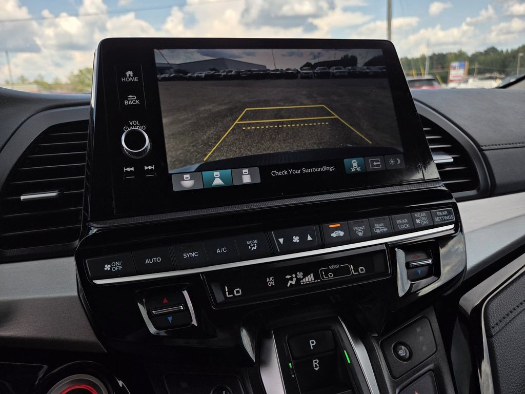 Certified 2025 Honda Odyssey Touring image 12