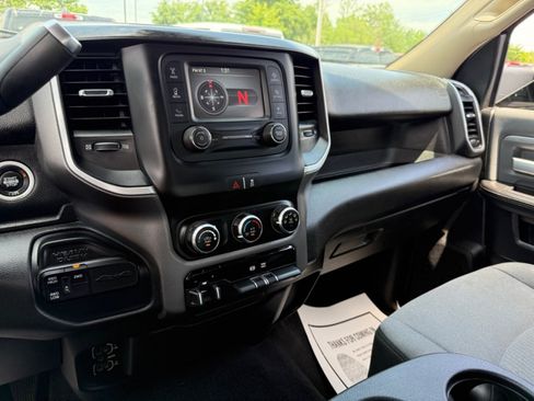 Used 2019 RAM 2500 Big Horn AWD/4WD image 11
