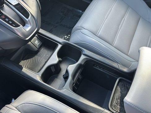 Used 2017 Honda CR-V Touring image 29