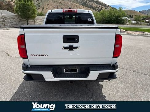 Used 2018 Chevrolet Colorado LT w/ Redline Special Edition AWD/4WD image 7