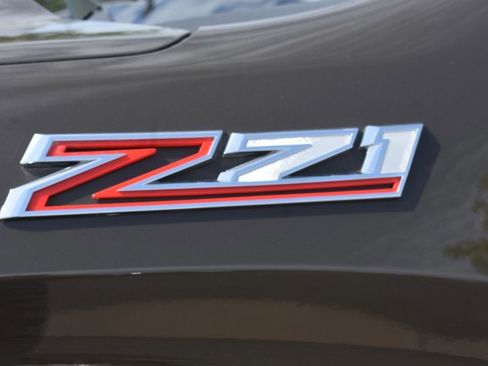 Used 2023 Chevrolet Silverado 1500 LTZ AWD/4WD image 12