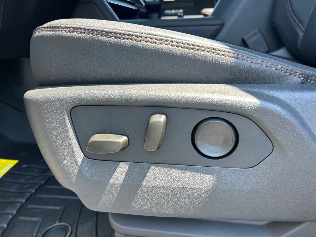 New 2026 GMC Sierra 1500 AT4 w/ Technology Package AWD/4WD image 68