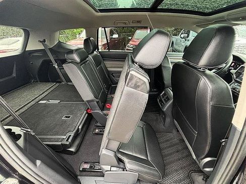 Used 2023 Volkswagen Atlas SEL AWD/4WD image 51