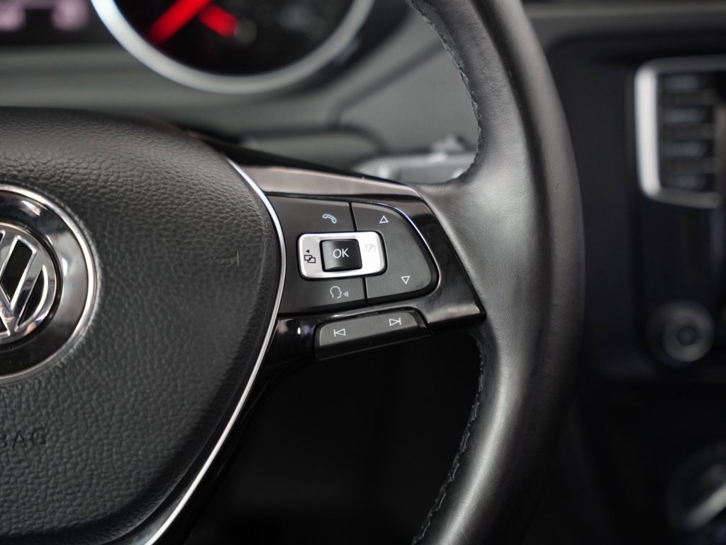 Used 2017 Volkswagen Jetta SE FWD image 13