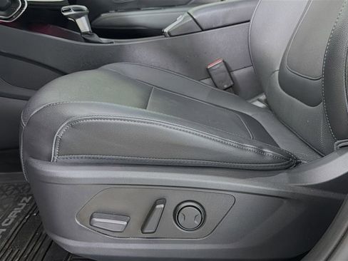 Used 2024 Hyundai Santa Cruz Limited image 24