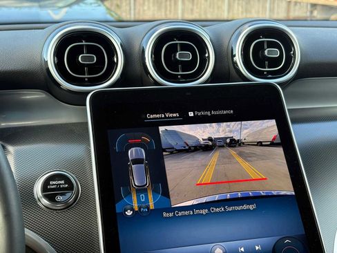 Used 2026 Mercedes-Benz GLC 300 4MATIC image 18