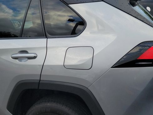Used 2024 Toyota RAV4 XLE image 26