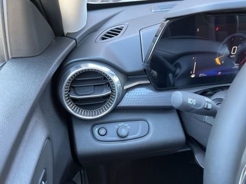 New 2026 Chevrolet Trax ACTIV image 27