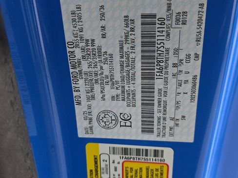 Used 2025 Ford Mustang Premium image 18