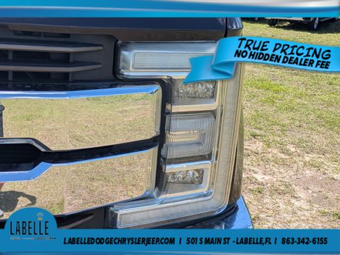 Used 2019 Ford F250 King Ranch w/ King Ranch Ultimate Package AWD/4WD image 9