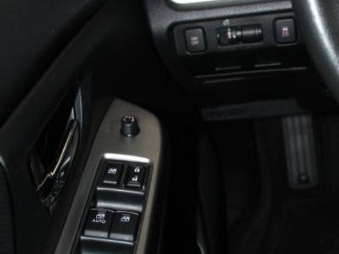 Used 2015 Subaru Crosstrek 2.0i Limited image 12