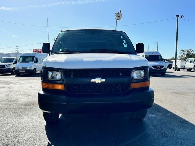 Used 2016 Chevrolet Express 2500 RWD image 3