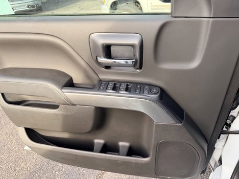 Used 2018 Chevrolet Silverado 1500 LT w/ All Star Edition image 23