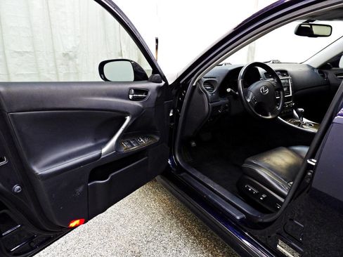 Used 2009 Lexus IS 250 AWD image 7