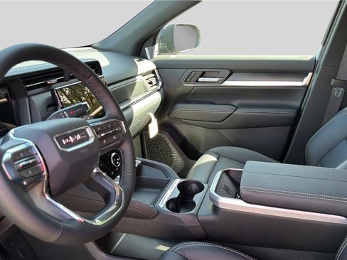 New 2026 GMC Terrain Elevation w/ Elevation Premium Package image 15