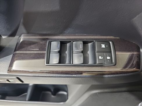 Used 2021 Lexus GX 460 Premium w/ Premium Package AWD/4WD image 26