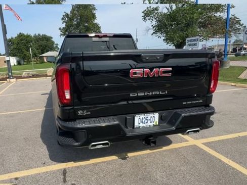 Used 2025 GMC Sierra 1500 Denali w/ Denali Reserve Package AWD/4WD image 7