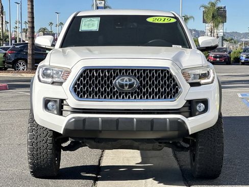 Used 2019 Toyota Tacoma 4x4 Double Cab image 9