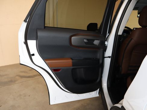 New 2025 Ford Bronco Sport Outer Banks w/ Outer Banks Tech Package+ image 37