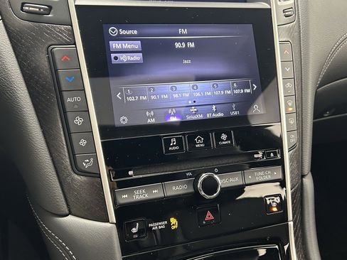 Used 2022 INFINITI Q50 Sensory image 19