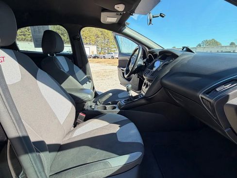 Used 2013 Ford Focus ST image 10