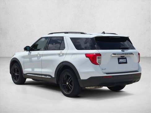 Used 2021 Ford Explorer XLT RWD image 8