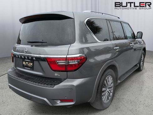 Used 2024 Nissan Armada SL w/ Captain's Chairs Package image 7