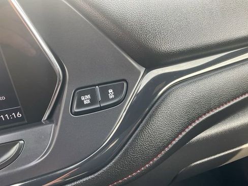 Used 2022 Chevrolet Blazer RS w/ Enhanced Convenience Package image 16