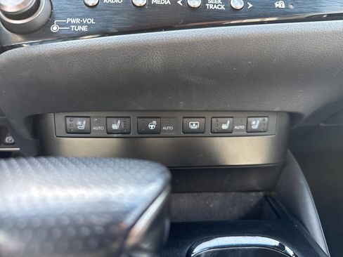 Used 2023 Lexus ES 350 F Sport image 15