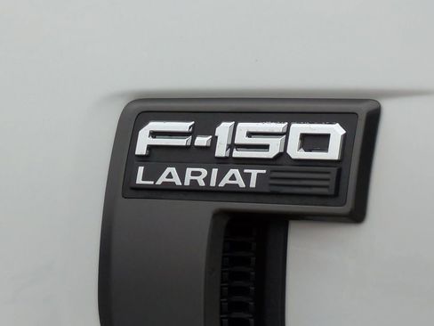 Used 2023 Ford F150 Lariat w/ Equipment Group 502A High image 13