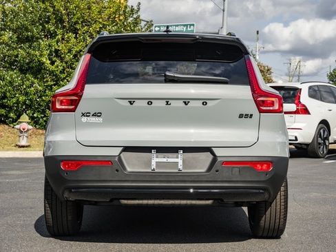 New 2026 Volvo XC40 B5 Ultra w/ Protection Package Premier image 5