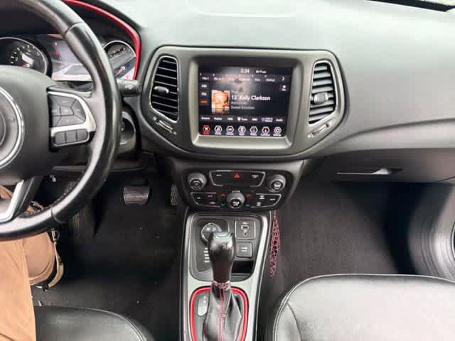 Used 2020 Jeep Compass Trailhawk AWD/4WD image 20