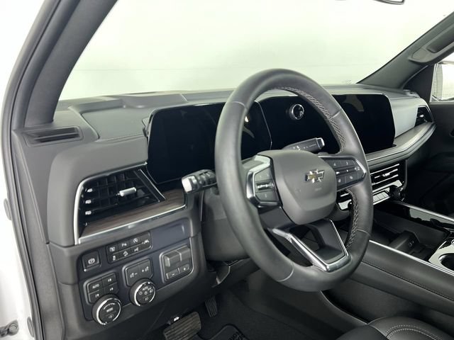 Used 2026 Chevrolet Tahoe Z71 AWD/4WD image 10