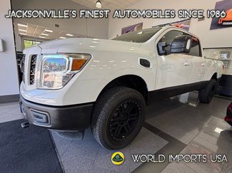 Used 2019 Nissan Titan SV image 1