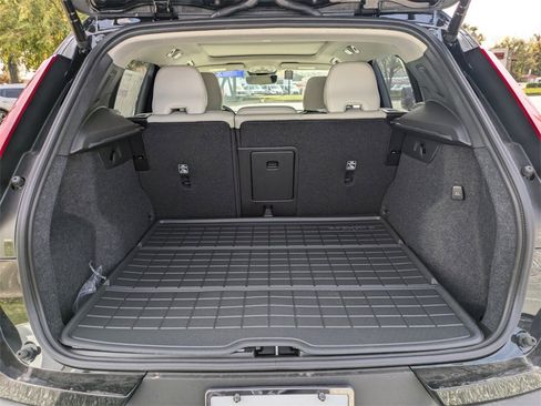 New 2025 Volvo XC40 B5 Plus w/ Protection Package Premier image 13