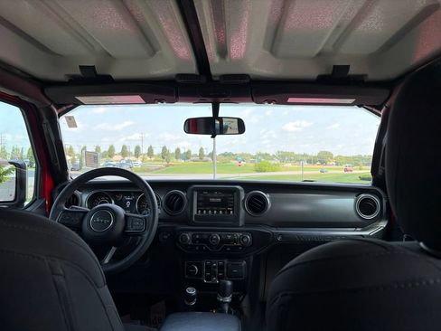 Used 2023 Jeep Wrangler Unlimited Sport AWD/4WD image 30