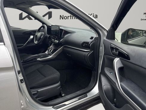 Used 2022 Mitsubishi Eclipse Cross ES AWD/4WD image 15