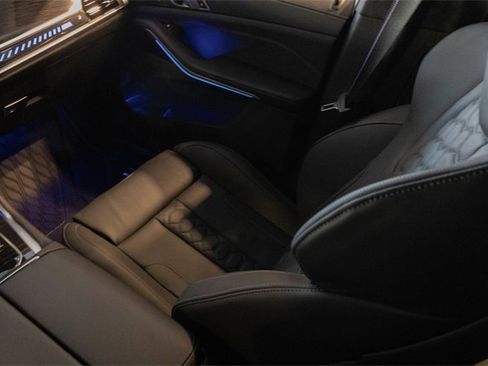 Used 2026 BMW X5 M Competition w/ Executive Package image 25