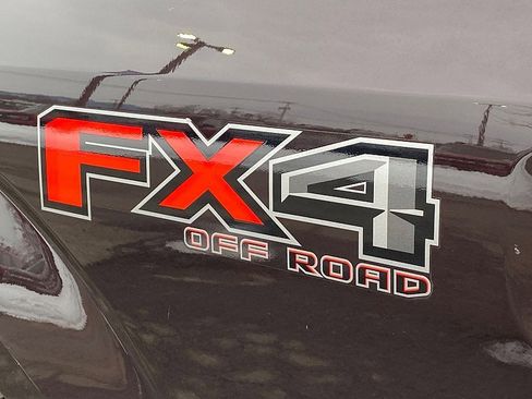 Certified 2019 Ford F150 XL w/ Equipment Group 101A Mid image 10