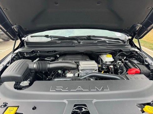 New 2026 RAM 1500 Big Horn AWD/4WD image 39