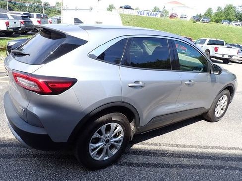 Used 2023 Ford Escape Active AWD/4WD image 8